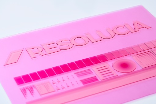 RESOLUCIA™